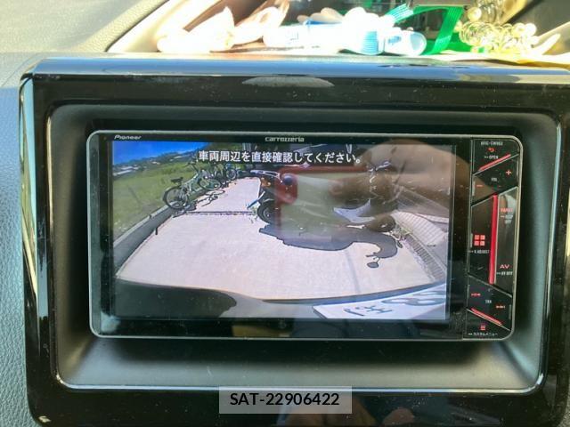 Toyota VOXY 2015-04 7226881-19