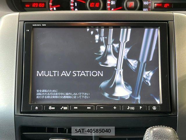 Toyota VOXY 2012-01 7226863-2