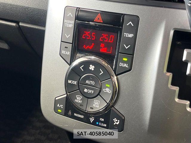 Toyota VOXY 2012-01 7226863-6