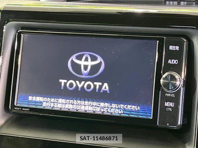 Toyota VOXY 2017-12 7226915-3