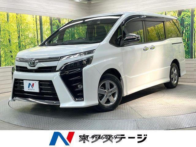 Toyota VOXY 2021-03 7226947-0