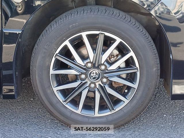 Toyota VOXY 2016-12 7226899-13