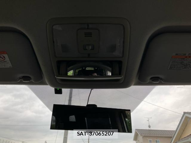 Toyota VOXY 2008-02 7226839-19