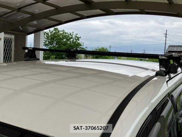 Toyota VOXY 2008-02 7226839-3