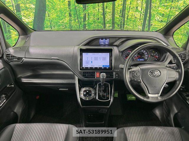 Toyota VOXY 2019-06 7226934-1