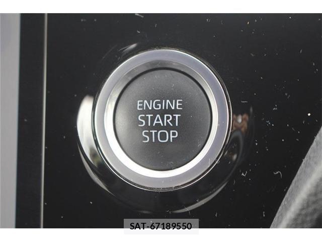 Toyota VOXY 2022-09 7226969-6