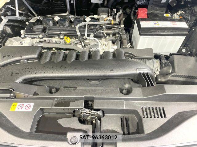 Toyota VOXY 2023-11 7226989-18