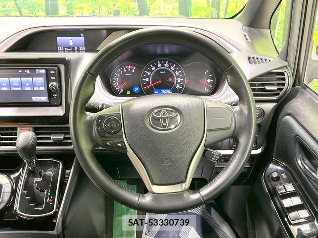 Toyota VOXY 2018-04 7226921-7