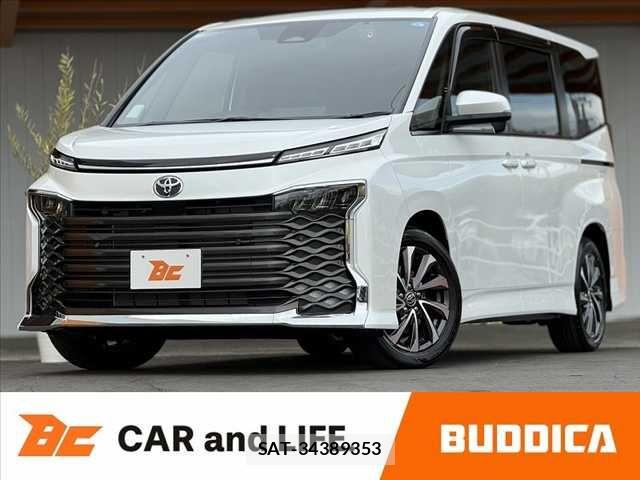 Toyota VOXY 2026-04 7226995-0
