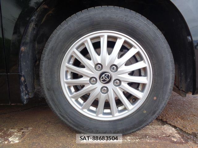 Toyota VOXY 2010-09 7226862-25