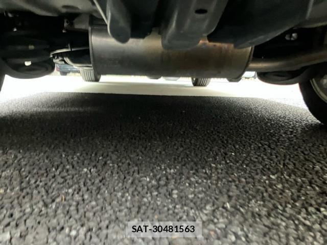 Toyota VOXY 2013-07 7226869-3