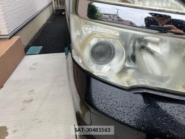 Toyota VOXY 2013-07 7226869-4