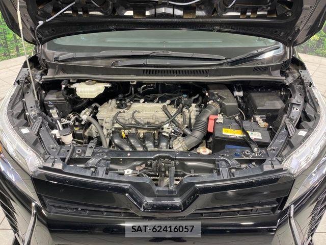 Toyota VOXY 2018-07 7226920-18