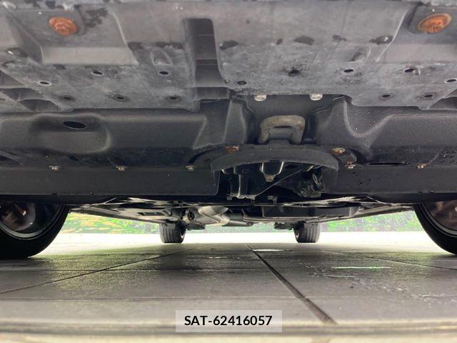 Toyota VOXY 2018-07 7226920-19