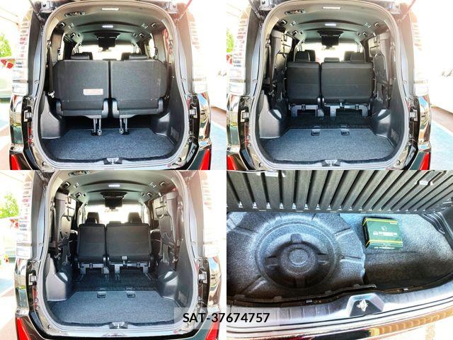 Toyota VOXY 2020-09 7226949-14