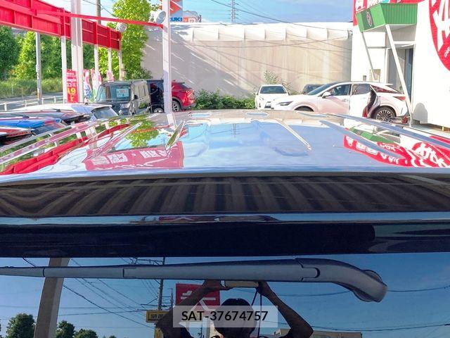Toyota VOXY 2020-09 7226949-28