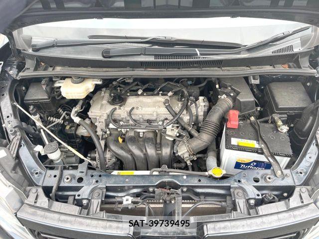 Toyota VOXY 2014-04 7226878-18
