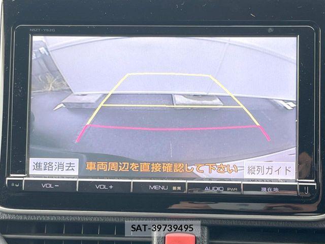 Toyota VOXY 2014-04 7226878-3