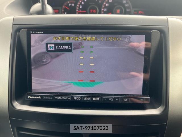 Toyota VOXY 2012-04 7226866-21
