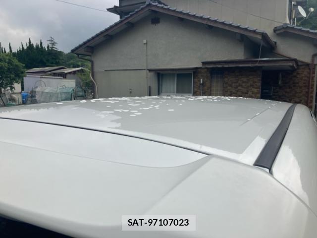 Toyota VOXY 2012-04 7226866-7