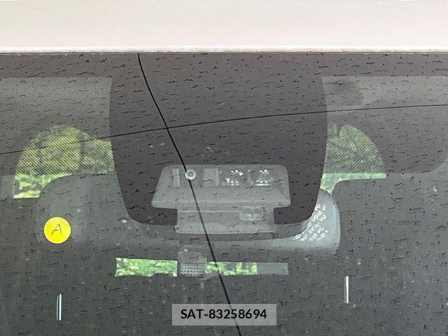Toyota VOXY 2017-03 7226901-5