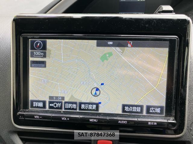 Toyota VOXY 2016-09 7226897-23