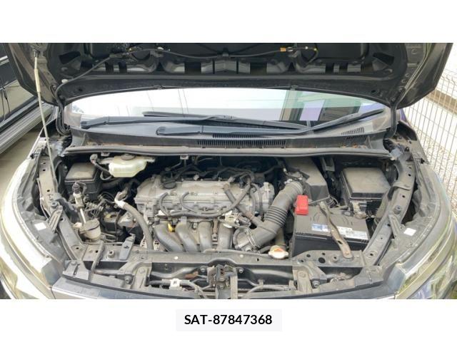 Toyota VOXY 2016-09 7226897-27