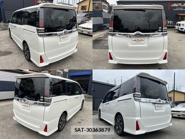 Toyota VOXY 2019-07 7226936-4