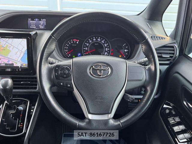 Toyota VOXY 2018-12 7226931-11