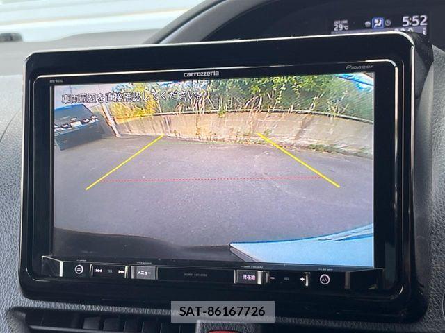 Toyota VOXY 2018-12 7226931-3
