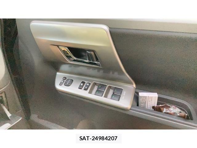 Toyota VOXY 2009-07 7226849-16