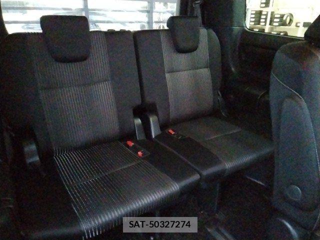 Toyota VOXY 2020-06 7226943-12