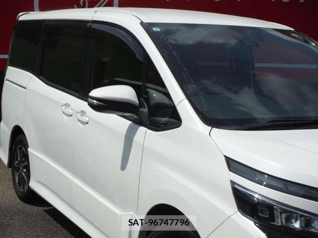 Toyota VOXY 2017-09 7226910-2