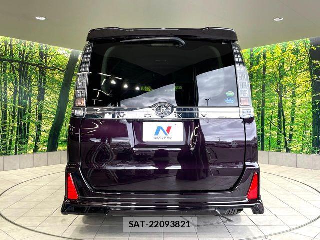 Toyota VOXY 2017-02 7226900-15