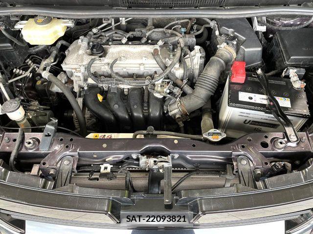 Toyota VOXY 2017-02 7226900-18