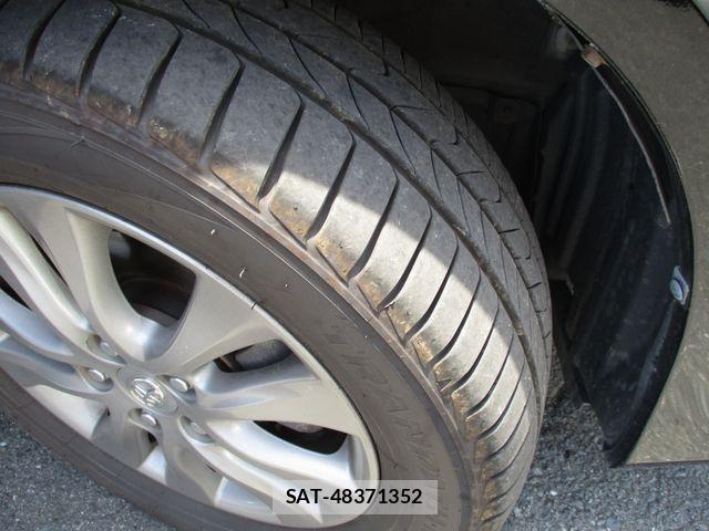 Toyota VOXY 2011-06 7226859-22