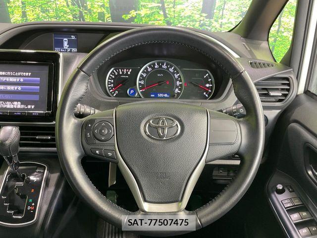 Toyota VOXY 2016-05 7226894-10
