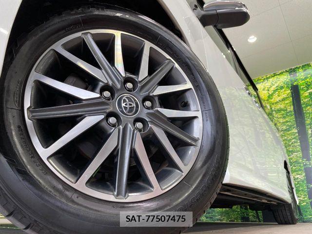 Toyota VOXY 2016-05 7226894-13