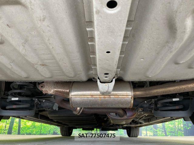 Toyota VOXY 2016-05 7226894-19