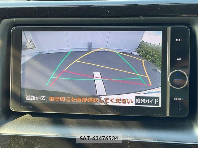 Toyota VOXY 2014-03 7226874-3