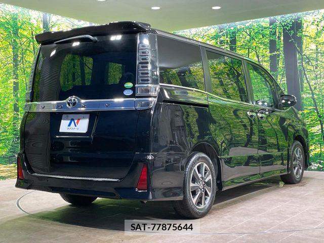 Toyota VOXY 2020-01 7226937-17