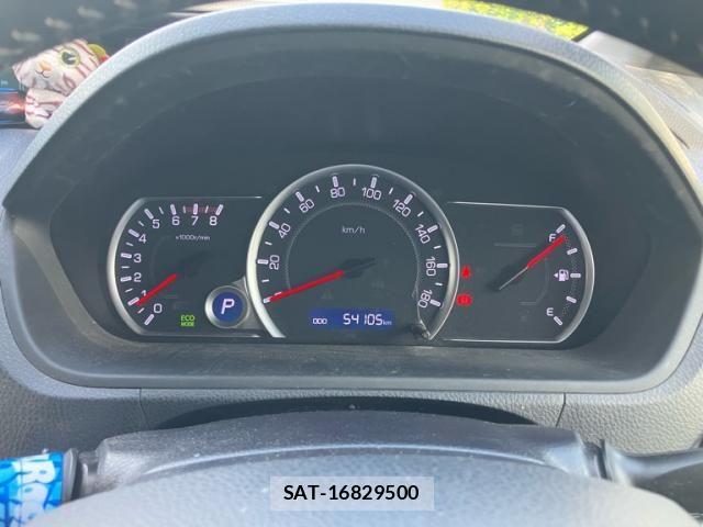Toyota VOXY 2016-02 7226890-19