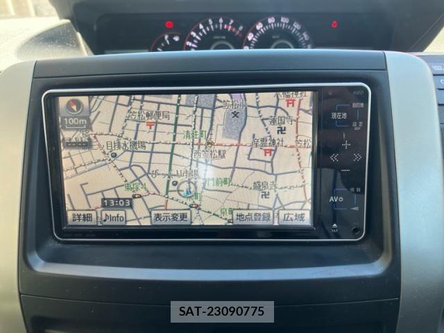 Toyota VOXY 2009-12 7226853-14