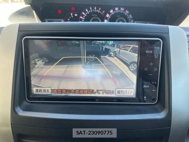 Toyota VOXY 2009-12 7226853-15