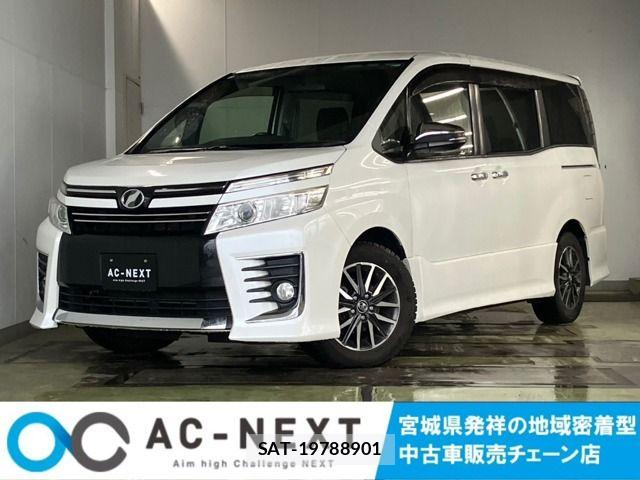 Toyota VOXY 2015-12 7217147-0