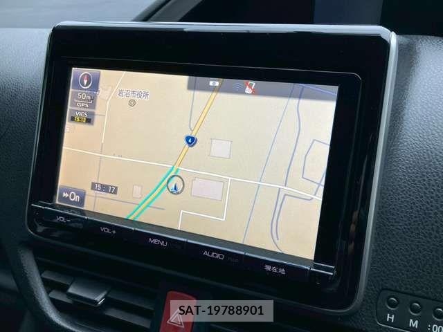 Toyota VOXY 2015-12 7217147-3