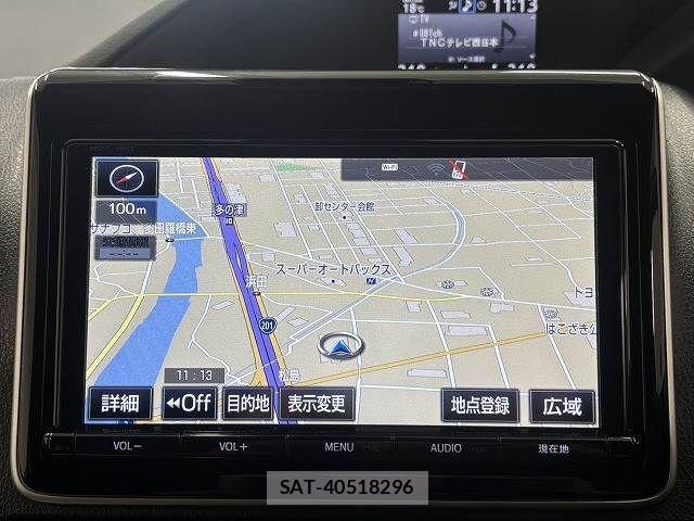 Toyota VOXY 2017-12 7226914-2