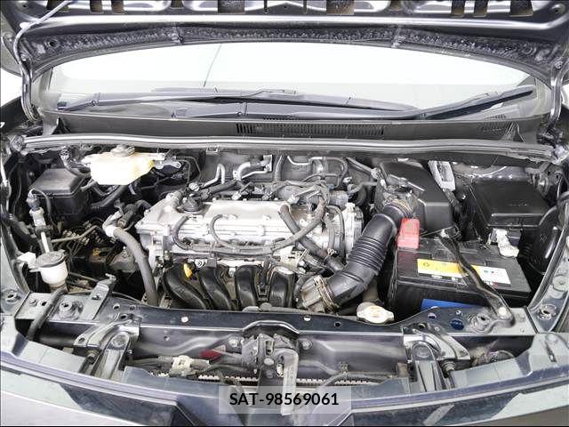 Toyota VOXY 2019-12 7226938-22
