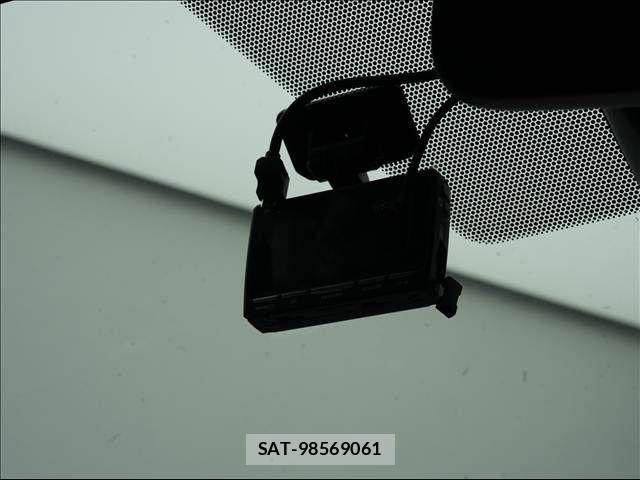 Toyota VOXY 2019-12 7226938-5
