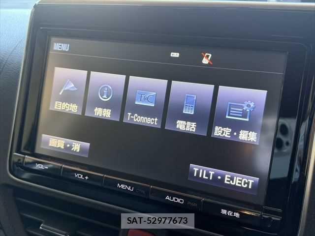 Toyota VOXY 2015-04 7226886-4